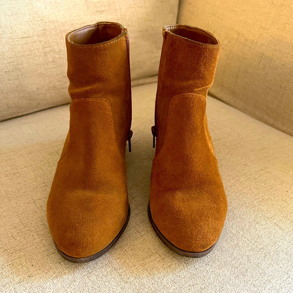 Steven Madden Tan Booties
